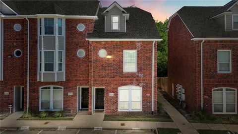 Tiny photo for 305 Holleman Drive E #1206, College Station, TX 77840 (MLS # 26005971)