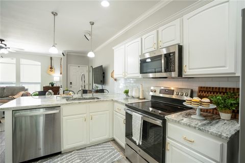 Tiny photo for 305 Holleman Drive E #1206, College Station, TX 77840 (MLS # 26005971)