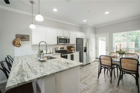 Tiny photo for 305 Holleman Drive E #1206, College Station, TX 77840 (MLS # 26005971)