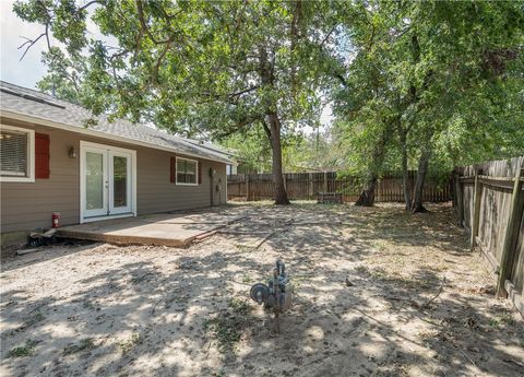Tiny photo for 1433 MAGNOLIA Dr, College Station, TX 77840 (MLS # 25010801)