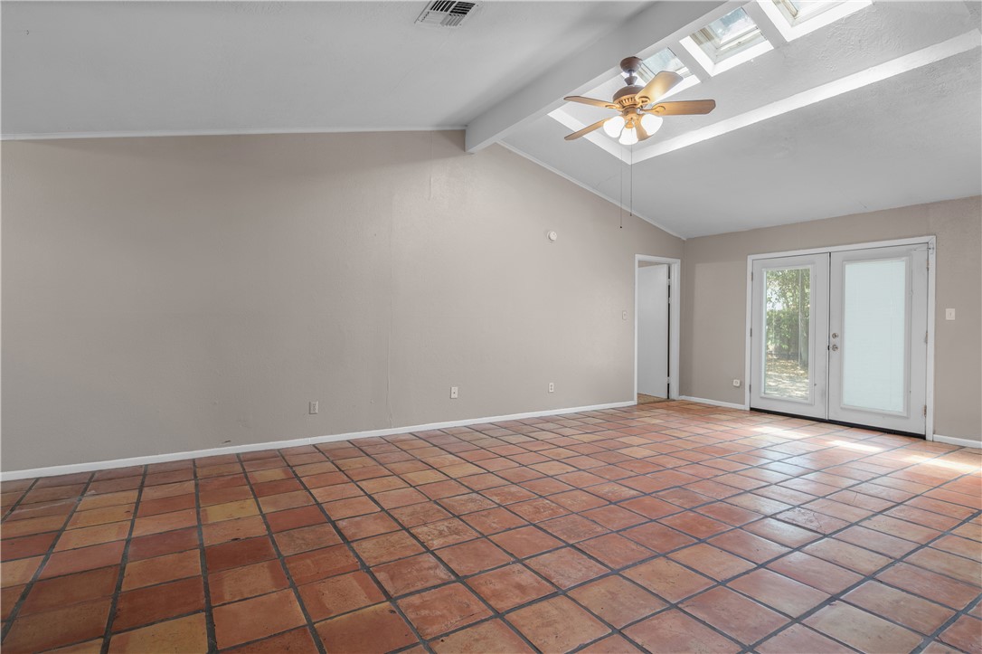 College Station, Texas 77840, United States, 4 Bedrooms Bedrooms, ,2 BathroomsBathrooms,Residential,Active,226949