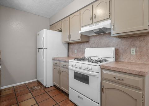Tiny photo for 1433 MAGNOLIA Dr, College Station, TX 77840 (MLS # 25010801)