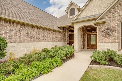 Tiny photo for 9600 Shadow Creek Trl, Bryan, TX 77808 (MLS # 26003829)