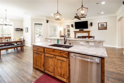 Tiny photo for 9600 Shadow Creek Trl, Bryan, TX 77808 (MLS # 26003829)