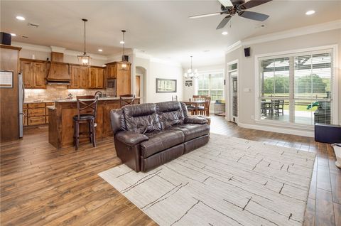 Tiny photo for 9600 Shadow Creek Trl, Bryan, TX 77808 (MLS # 26003829)