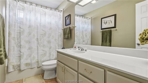 Tiny photo for 2312 E Mercers Landing LNDG, Bryan, TX 77808 (MLS # 26012021)