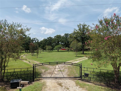 Tiny photo for 11994 Long Trussel Road, Bryan, TX 77808 (MLS # 26009320)