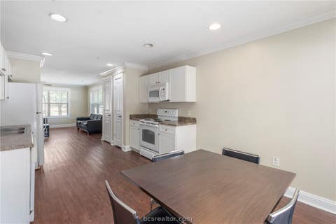 Tiny photo for 1725 Harvey Mitchell Parkway S #611, College Station, TX 77840 (MLS # 26009789)