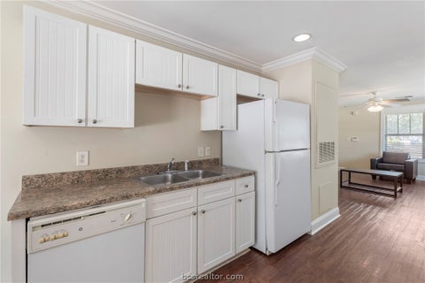 Tiny photo for 1725 Harvey Mitchell Parkway S #611, College Station, TX 77840 (MLS # 26009789)
