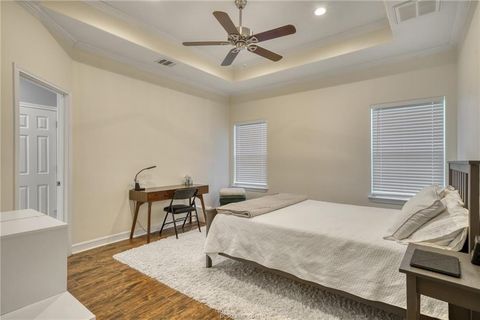 Tiny photo for 1104 Jennifer Street, Madisonville, TX 77864 (MLS # 26002599)