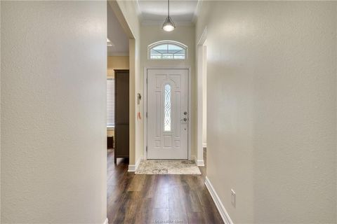 Tiny photo for 1104 Jennifer Street, Madisonville, TX 77864 (MLS # 26002599)