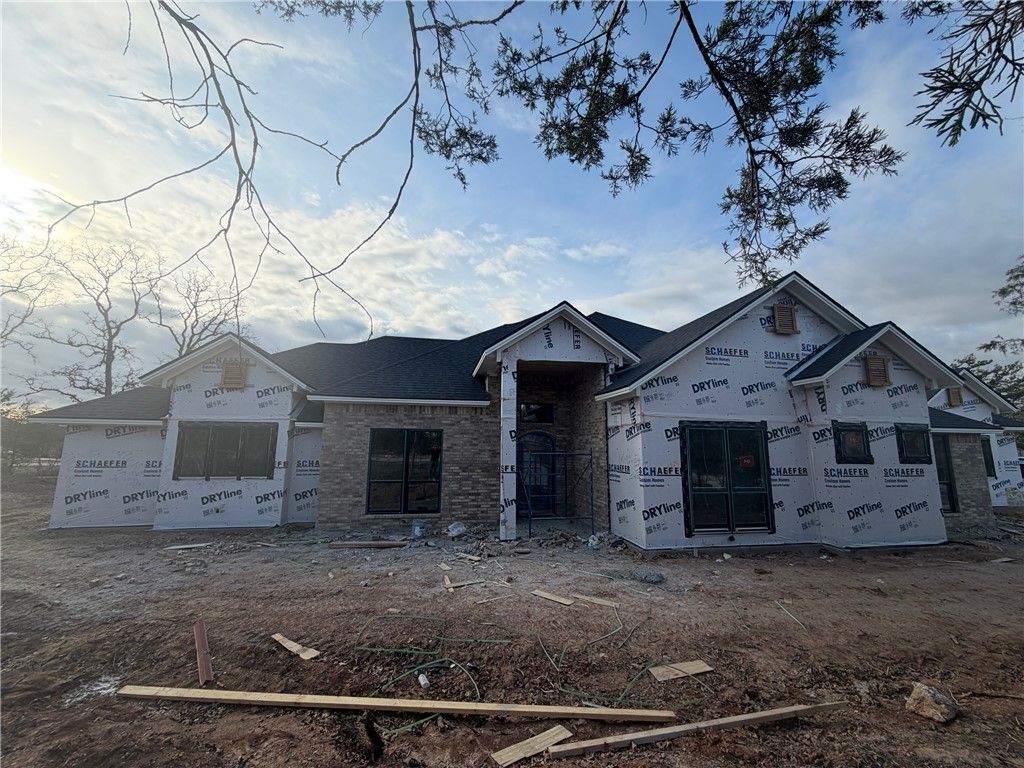 Photo of 7444 Winema Trail, College Station, TX 77845 (MLS # 26000787)