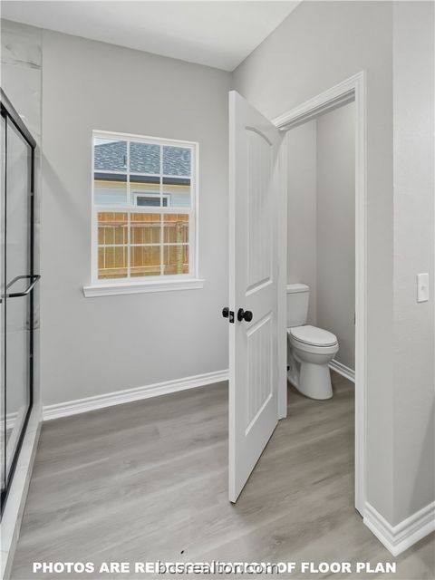 Tiny photo for 907 Dulce Court, Hearne, TX 77859 (MLS # 26001749)