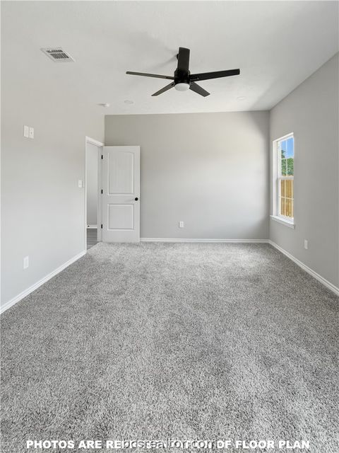 Tiny photo for 907 Dulce Court, Hearne, TX 77859 (MLS # 26001749)