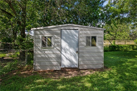 Tiny photo for 202 S Broadway Street, Caldwell, TX 77836 (MLS # 26008738)