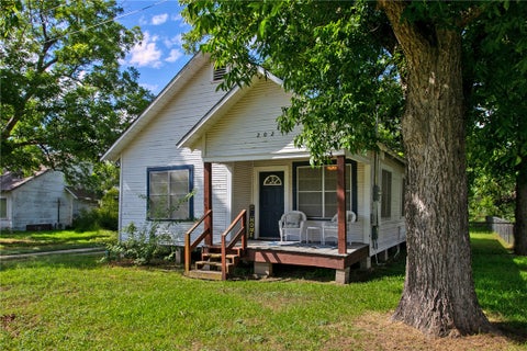 Photo of 202 S Broadway Street, Caldwell, TX 77836 (MLS # 26008738)