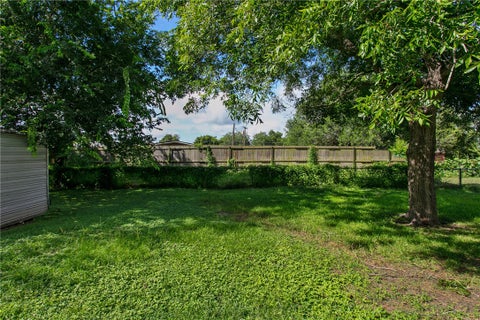 Tiny photo for 202 S Broadway Street, Caldwell, TX 77836 (MLS # 26008738)