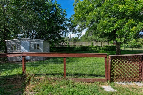 Tiny photo for 202 S Broadway Street, Caldwell, TX 77836 (MLS # 26008738)