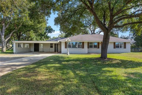 Tiny photo for 1906 Gun and Rod Road, Brenham, TX 77833 (MLS # 25010546)