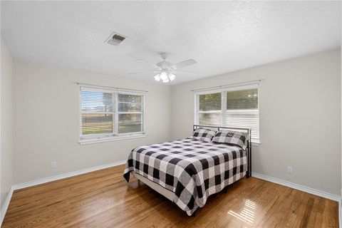 Tiny photo for 1906 Gun and Rod Road, Brenham, TX 77833 (MLS # 25010546)
