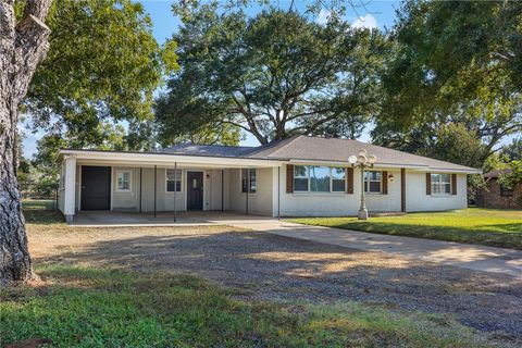 Tiny photo for 1906 Gun and Rod Road, Brenham, TX 77833 (MLS # 25010546)
