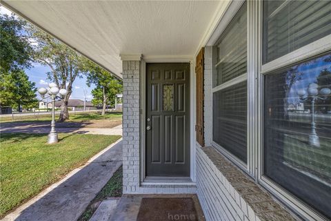 Tiny photo for 1906 Gun and Rod Road, Brenham, TX 77833 (MLS # 25010546)