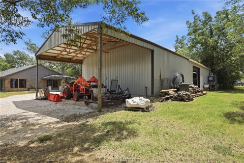 Tiny photo for 9753 River Ridge Drive, Hearne, TX 77859 (MLS # 26011366)