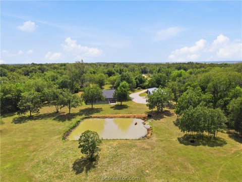 Tiny photo for 9753 River Ridge Drive, Hearne, TX 77859 (MLS # 26011366)