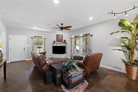 Tiny photo for 9753 River Ridge Drive, Hearne, TX 77859 (MLS # 26011366)