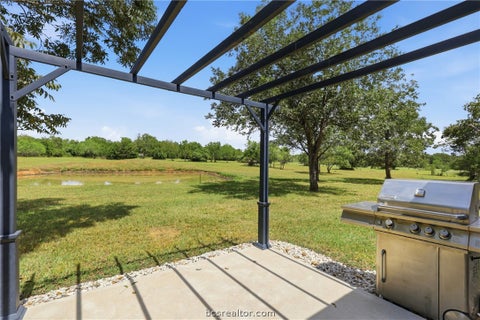 Tiny photo for 9753 River Ridge Drive, Hearne, TX 77859 (MLS # 26011366)