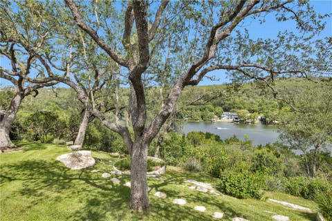 Tiny photo for 3004 Patio Circle CIR, Austin, TX 78730 (MLS # 26008824)
