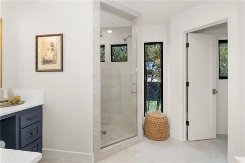 Tiny photo for 3004 Patio Circle CIR, Austin, TX 78730 (MLS # 26008824)
