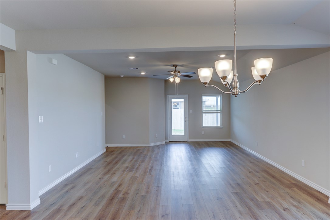 College Station, Texas 77845, United States, 4 Bedrooms Bedrooms, ,2 BathroomsBathrooms,Residential,Active,128971