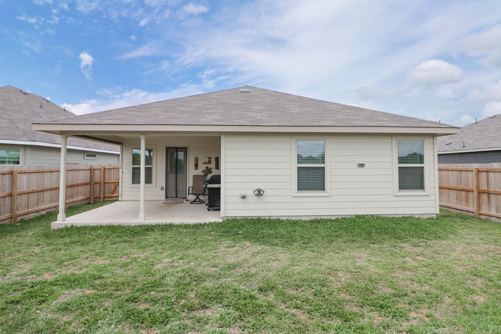 Bryan, Texas 77807, United States, 3 Bedrooms Bedrooms, ,2 BathroomsBathrooms,Residential,Active,120136