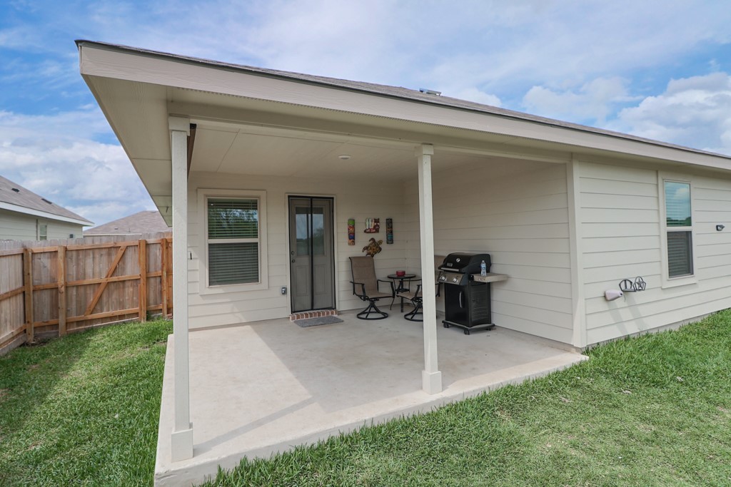 Bryan, Texas 77807, United States, 3 Bedrooms Bedrooms, ,2 BathroomsBathrooms,Residential,Active,120136