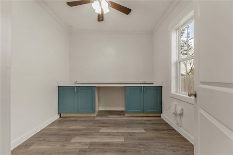 Tiny photo for 1557 E Wm J Bryan Parkway, Bryan, TX 77803 (MLS # 26002694)