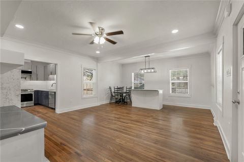 Tiny photo for 1557 E Wm J Bryan Parkway, Bryan, TX 77803 (MLS # 26002694)