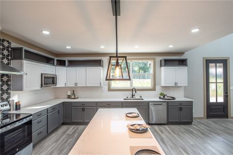 Tiny photo for 103 Whispering Oaks Drive, Somerville, TX 77879 (MLS # 25011271)