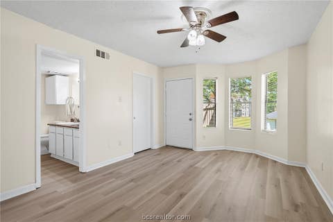 Tiny photo for 4441 Old College Rd #3101, Bryan, TX 77801 (MLS # 26009438)