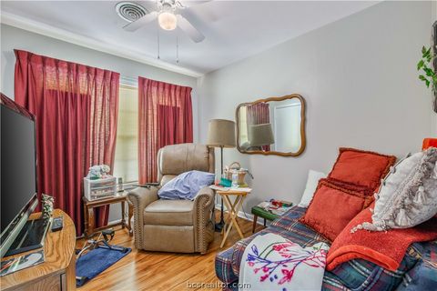 Tiny photo for 1302 Laura Lane, College Station, TX 77840 (MLS # 26003909)