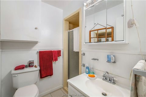 Tiny photo for 1302 Laura Lane, College Station, TX 77840 (MLS # 26003909)