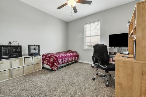 Tiny photo for 4001 Silver Brook Court, College Station, TX 77845 (MLS # 26003334)