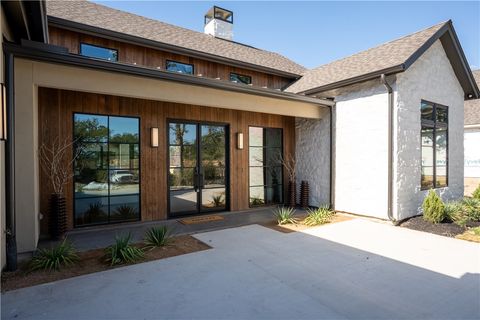 Tiny photo for 3010 Silverbell Court, Bryan, TX 77807 (MLS # 25010718)