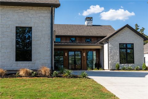 Photo of 3010 Silverbell Court, Bryan, TX 77807 (MLS # 25010718)