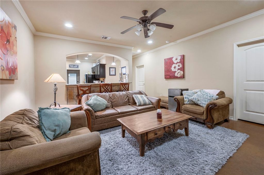 Photo of 3525 General Pkwy, College Station, TX 77845 (MLS # 25012471)
