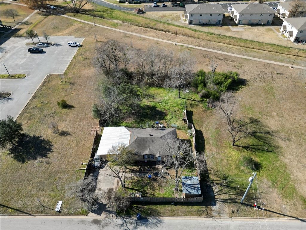 Photo of 904 Eleanor Street, College Station, TX 77840 (MLS # 26001457)