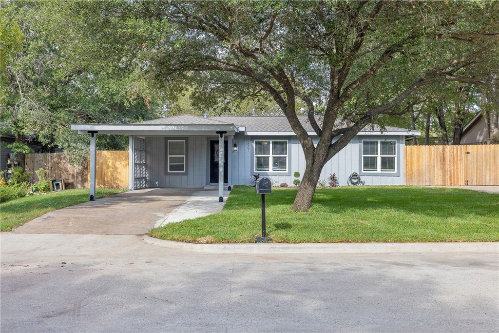 Photo of 2907 Georgia Avenue, Bryan, TX 77803 (MLS # 25011306)