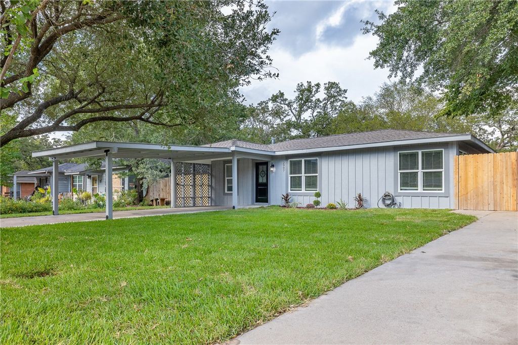 Photo of 2907 Georgia Avenue, Bryan, TX 77803 (MLS # 25011306)