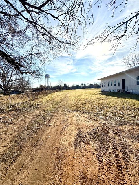 Tiny photo for 2105 N Karnes, Cameron, TX 76520 (MLS # 26001318)