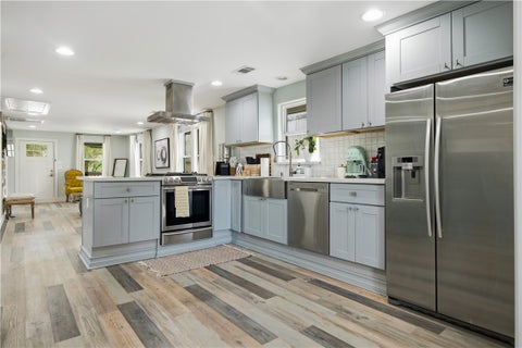 Tiny photo for 2709 S College Avenue, Bryan, TX 77801 (MLS # 26008976)